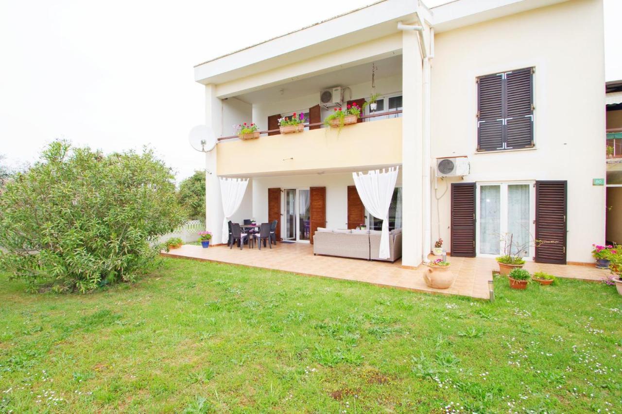 Apartment Suzi Valdebek Pula Bagian luar foto